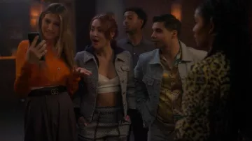 Cinq A Sept Noemie Boucle Shorts usados por Ana Torres (Francia Raisa) como se ve en grown-ish (T06E18)