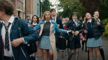 Something New X Madeleine Pedersen Colourblock Mix Trench Coat In Cream And Blue worn by Lexi (Mia Jenkins) as seen in Geek Girl (S01E07)