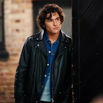 Geek Girl Outfits: Leather jacket worn by Liam Woodrum for Netflix TV series promotional