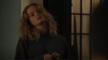 Skims Classic Hoodie in Ash worn by Iris (Emma Laird) as seen in Mayor of Kingstown (S03E01)