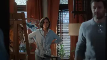 Frank & Eileen Classic Blue Tattered Denim Eileen Button Up Shirt worn by Daniela Vargas Dessen (Jennifer Connelly) as seen in Dark Matter (S01E06)