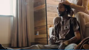 Botas Louis Vuitton Brown Shearling 'LV Footprint' usadas por Key Glock en Key Glock - F**k Around & Find Out (Video oficial)