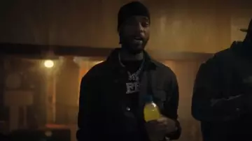 Chaqueta vaquera Loewe Black Anagram-Elbow usada por Key Glock en Key Glock - F**k Around & Find Out (Video oficial)