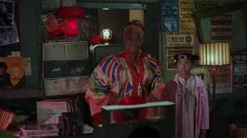 Vêtements de Hairspray : Manteau de piano multicolore porté par Motormouth Maybelle (Queen Latifah)