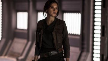 The official replica of the costume Jyn Erso (Felicity Jones) in Rogue One