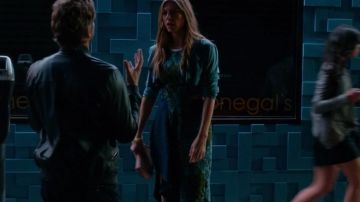 The evening dress printed Joss Carver (Jes Macallan) in Mistresses