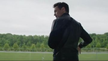 veste vu sur Stark Robert Downey Jr Iron man dans Captain America civil war