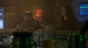La veste de Quinn Perkins (Katie Lowes) dans Scandal S5E2