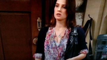 the top worn by cobie smulders robin on how i met your mother
