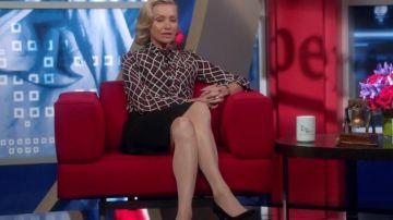 The top Gucci of Elizabeth North (Portia de Rossi) in Scandal S5E7