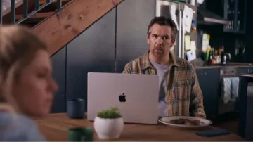 Corridor Beige Acid Plaid Stag Shirt worn by Gordon (Patrick Brammall) as seen in Colin from Accounts (S02E02)