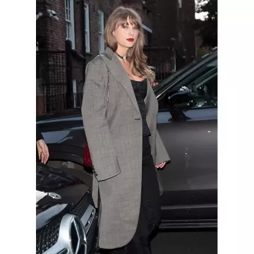 Taylor Swift Wardrobe: Grey Coat worn a night out in Notting Hill in London on June 11, 2024