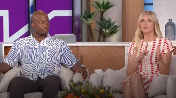 Robe à imprimé patineur Zara portée par Amanda Kloots comme on le voit dans The Talk le 14 juin 2024