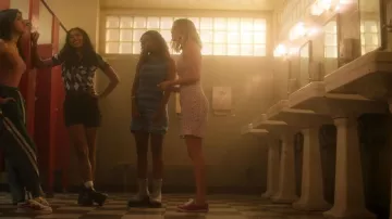 Keds Champion Sneaker worn by Imogen Adams (Bailee Madison) as seen in Pretty Little Liars: Original Sin (S02E03)