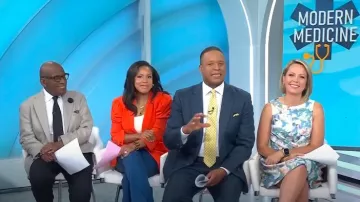 Vince Camuto Vestido de corpiño cruzado de jacquard floral usado por Dylan Dreyer como se ve en Today el 17 de junio de 2024