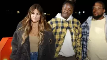 Body à col écrémé porté par Alison Victoria comme on le voit dans Battle on the Beach (S04E02)