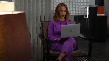 Theory Slim-Fit Cropped Crepe Trousers worn by Lily Winters ( Christel Khalil) as seen in The Young and the Restless on June 14, 2024