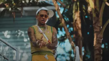 Louis Vuitton NBA Brown Monogram & White Soft Trunk Phone Bag worn by Ozuna in KEY-KEY FT OZUNA - TENGO UN PLAN REMIX (VÍDEO OFICIAL)
