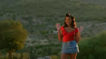 Zara Mini Cargo Denim Skirt worn by Uma Jammeh as seen in Love Island: Aftersun (S11E01)