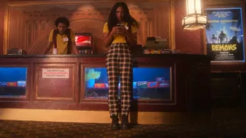 Dr Martens Jadon Boots worn by Tabitha 'Tabby' Haworthe (Chandler Kinney) as seen in Pretty Little Liars: Original Sin (S02E06)