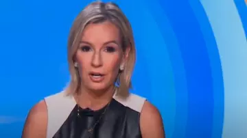 Haut sans manches en cuir froncé Proenza Schouler porté par Jennifer Ashton tel que vu dans Good Morning America le 20 juin 2024