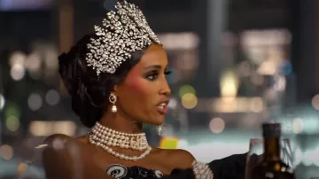 Chanel Pearl Necklace worn by Chanel Ayan as seen in The Real Housewives of Dubai  (S02E04)