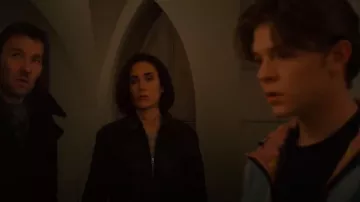 Rage & Bone Icons Veste en cuir Andrea portée par Daniela Vargas Dessen (Jennifer Connelly) comme on le voit dans Dark Matter (S01E09)