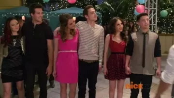 Big Time Rush TV show outfits: Jo Taylor (Katelyn Tarver) is wearing CTM Silver Leather Dress Belt in season 4, episode 12