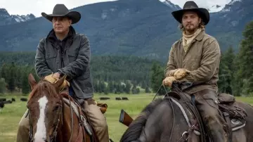 Yellowstone Outfits: Kevin Costner is wearing grey jacket to play John Dutton in season 3, episode 1 of the TV series