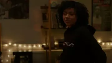 Givenchy Crop Hoodie worn by Effie (Alix Lapri) as seen in Power Book II: Ghost (S04E03)