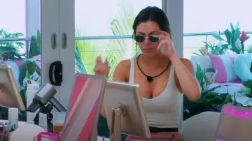 Lululemon Align Tank worn by Nicole Jacky as seen  in Love Island (S06E14)