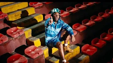 Timberland 6" Premium Boot 'Wheat' portée par Burna Boy dans Burna Boy - Higher [Official Music Video]