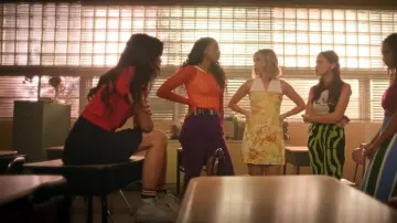 Nike Blazer Mid '77 Just Do It worn by Noa Olivar (Maia Reficco) as seen in Pretty Little Liars: Original Sin (S02E08)