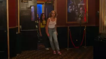 Levi's Premium 501® Original FIt Jeans worn by Imogen Adams (Bailee Madison) as seen in Pretty Little Liars: Original Sin (S02E08)