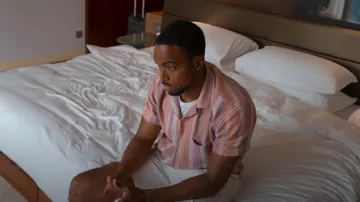 Corridor Sundown Shirt worn by Quaylyn Carter as seen in The Mole (S02E04)