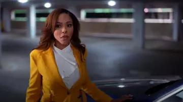 Lita By Ciara Ring Blazer In Saffron worn by Andrea 'Andi' Barnes (KJ Smith) as seen in Tyler Perry's Sistas (S07E17)