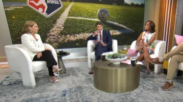 Veronica Beard Miller Dickey Chaqueta de tweed a cuadros usada por Jessica Berman vista en CBS Mornings el 3 de julio de 2024