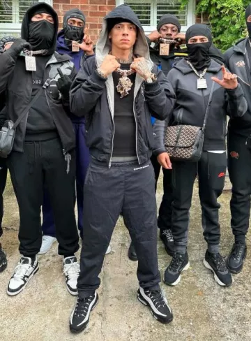 Chrome Hearts Black Cross Monogram Nylon Trackpant porté par Central Cee sur le compte Instagram @centralcee