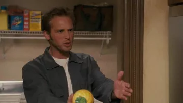 Sweet Home Alabama Outfits: Josh Lucas wears Grey canvas jacket to portray Jake Perry in the movie