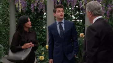 Fourre-tout Coach Market en bronze porté par Audra Charles (Zuleyka Silver) comme on le voit dans Les Feux de l’Amour le 9 juillet 2024