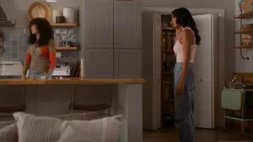 Alice + Olivia Weezy Mid-Rise Straight Jeans worn by Layla Keating (Greta Onieogou) as seen in All American (S06E14)