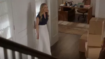 Veronica Beard Vintry Broderie Anglaise Maxi Falda usada por Laura Fine-Baker (Monet Mazur) como se ve en All American (S06E14)