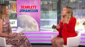 Max Mara Zuai Virgin Wool Suiting Waistcoat worn by Scarlett Johansson as seen in Today on  July 8, 2024