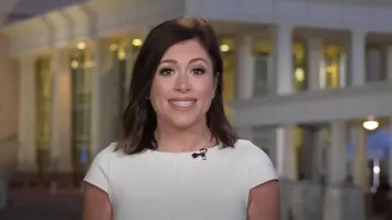 Vestido tubo fruncido de Boss Dakela usado por Chloe Melas como se ve en Today el 11 de julio de 2024