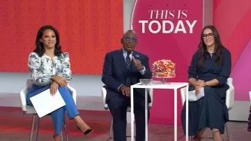 Pantalon Veronica Beard Renzo en Bluebell porté par Laura Jarrett comme on le voit dans Today le 15 juillet 2024