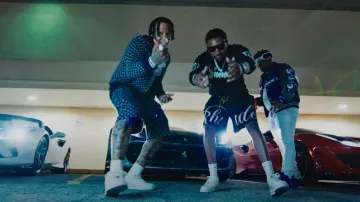 Pantalón corto de chándal Louis Vuitton Navy Allover LV Fishnet usado por Moneybagg Yo en Rob49 - "Homebody Remix" feat. Moneybagg Yo, Bossman Dlow, Skilla Baby (Video musical)