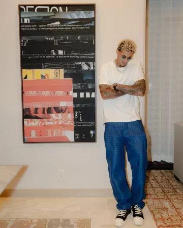 Baskets basses en cuir noir Rick Owens portées par Kyle Kuzma sur le compte Instagram @kuz