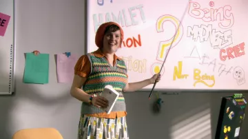 Skins TV series Wardrobe: Josie (Josie Long) is wearing Hobbs Printed Skirt in season 3, episode 5