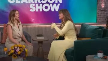 Gabriela Hearst Mayte Wool Crepe Vest worn by Scarlett Johansson as seen in The Kelly Clarkson Show on July 15, 2024