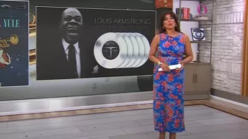 Atlein Collective Ruched Floral Midi Dress worn by Michelle Miller as seen in CBS Mornings on  July 21, 2024